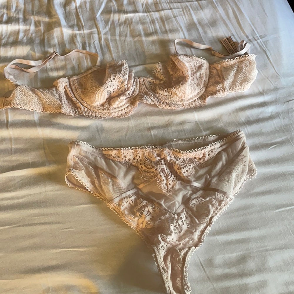 Never worn Victoria secret lingerie
